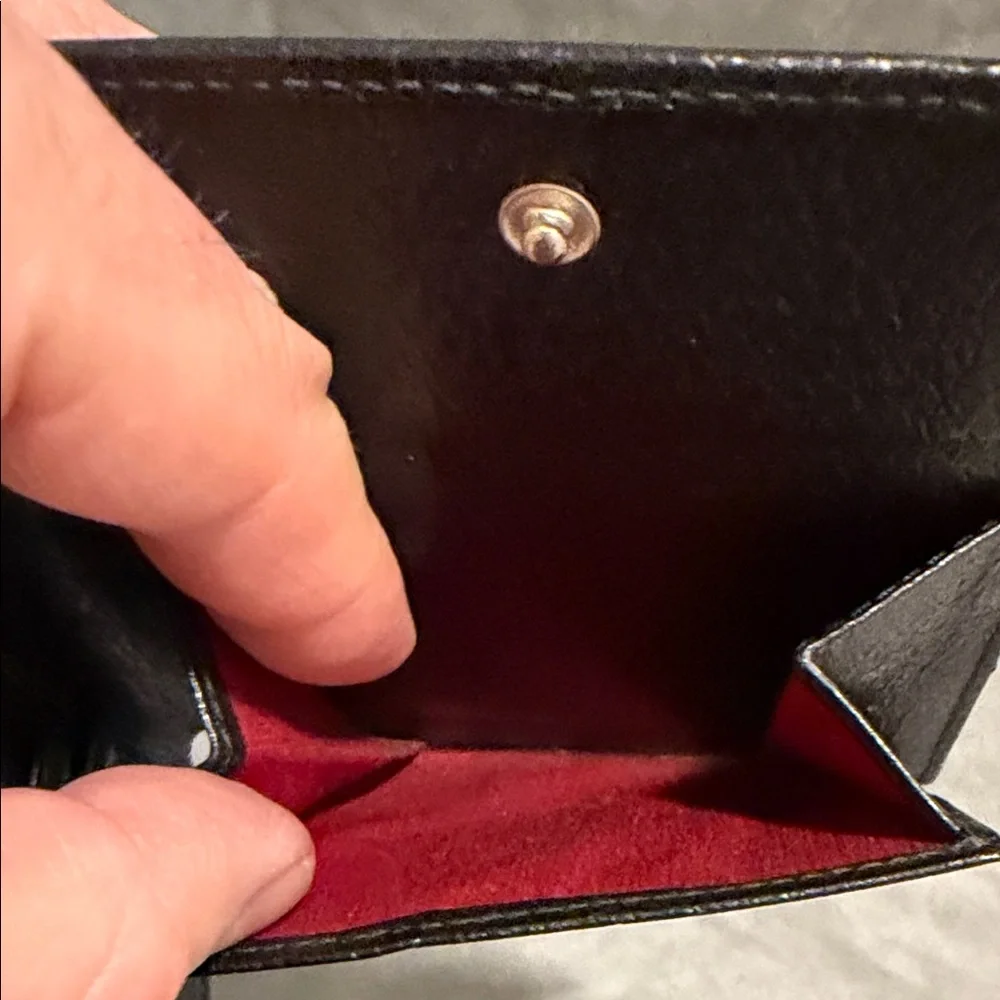 Bulgari Black Textured Card Holder Bifold Wallet - Picture 4 of 6